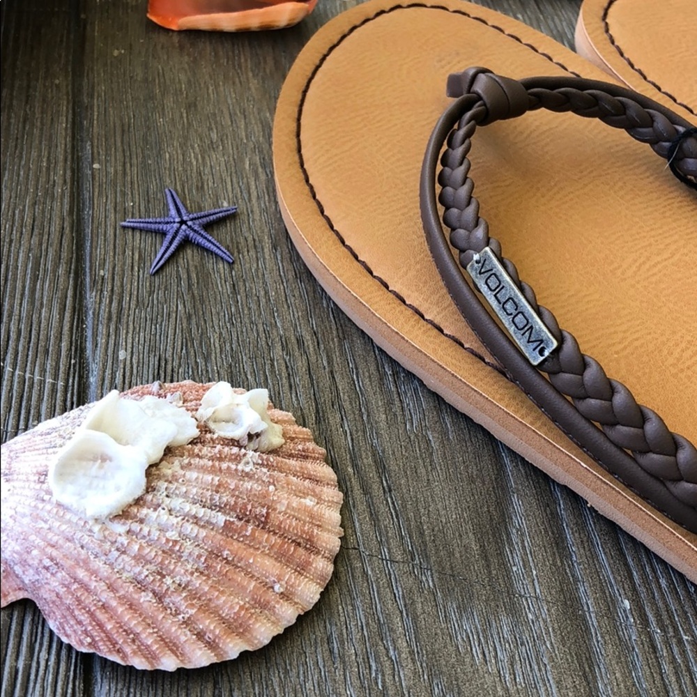 🌴🌼VOLCOM- SANDALS🌼🌴 - Picture 2 of 4